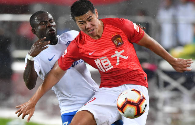 超越他们 超越他们