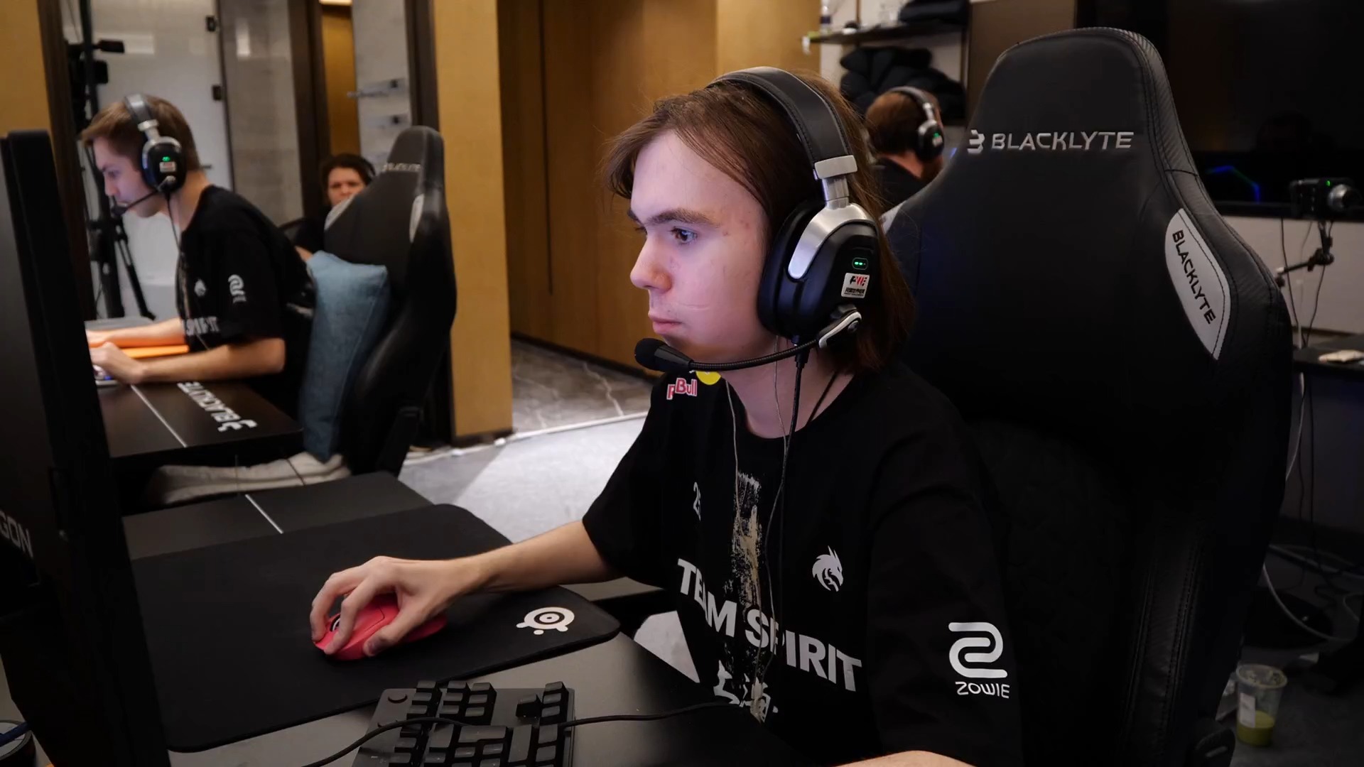 站位和进攻 站位和进攻